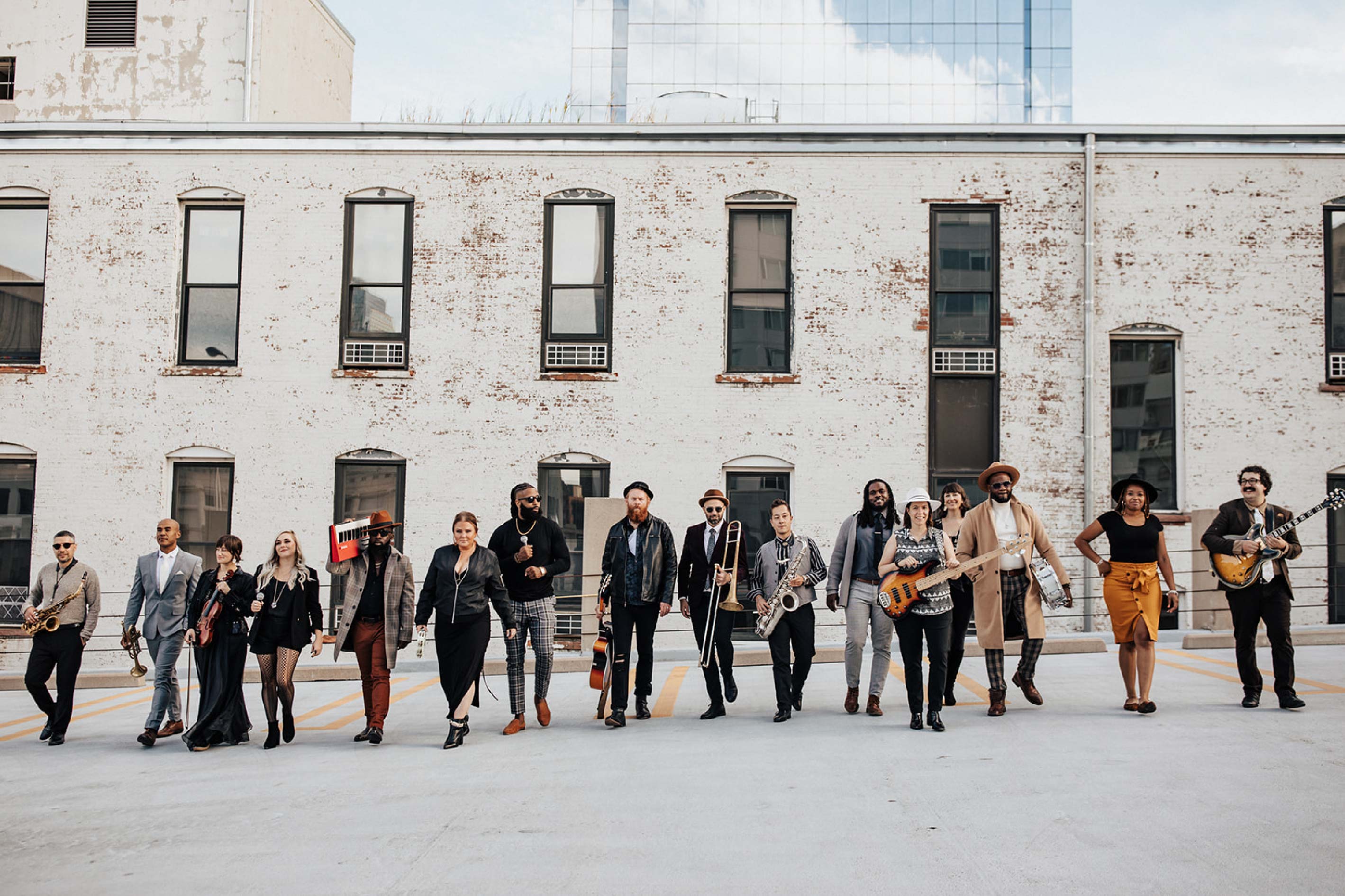 check out our free live showcases